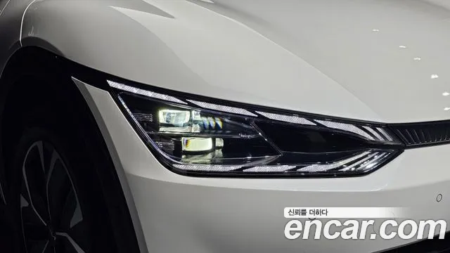 Kia EV6 — Фото автомобиля 20
