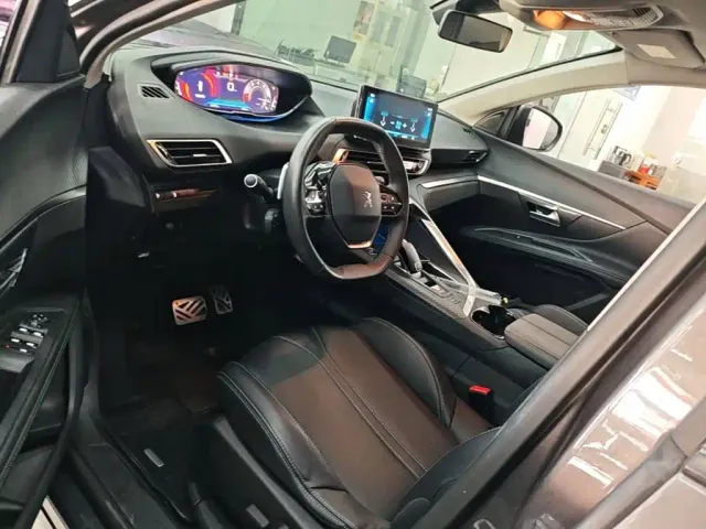Peugeot 4008 — Фото автомобиля 14