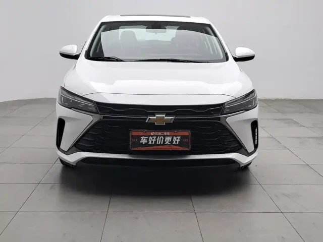 Chevrolet Monza — Фото автомобиля 3