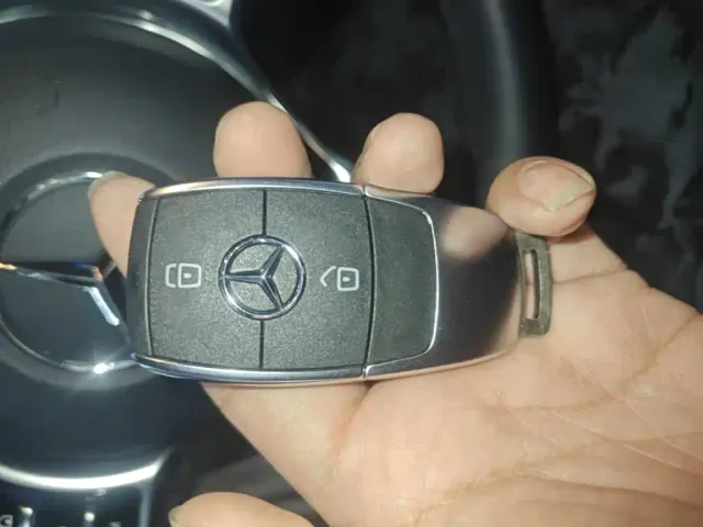 Mercedes-Benz GLB-Class — Фото автомобиля 16
