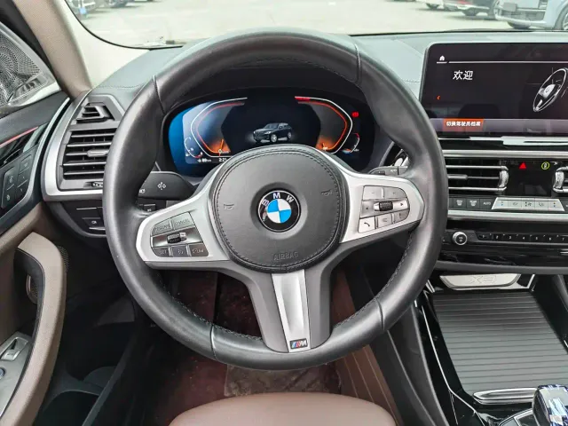 BMW X3 — Фото автомобиля 6
