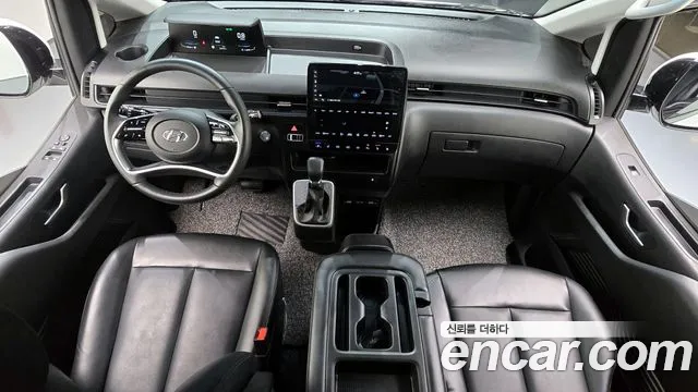 Hyundai Staria Staria 4WD Tourer 9 мест — Фото автомобиля 7