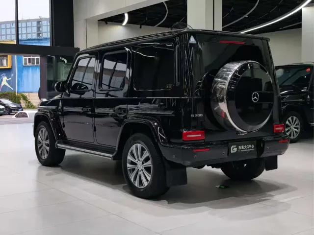 Mercedes-Benz G-Class — Фото автомобиля 6