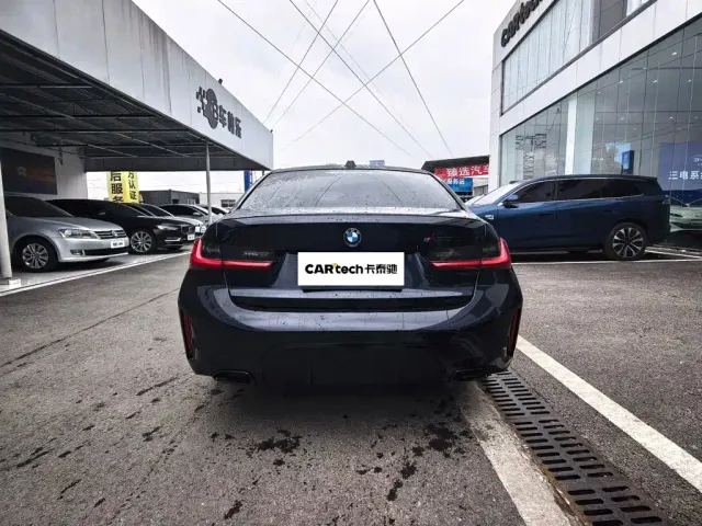 BMW 3 Series — Фото автомобиля 9