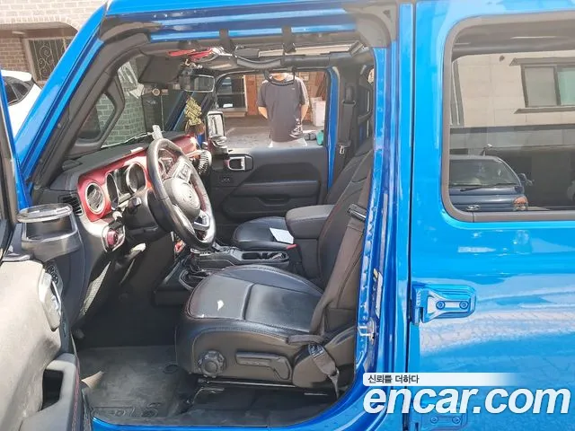 Jeep Wrangler JL — Фото автомобиля 20