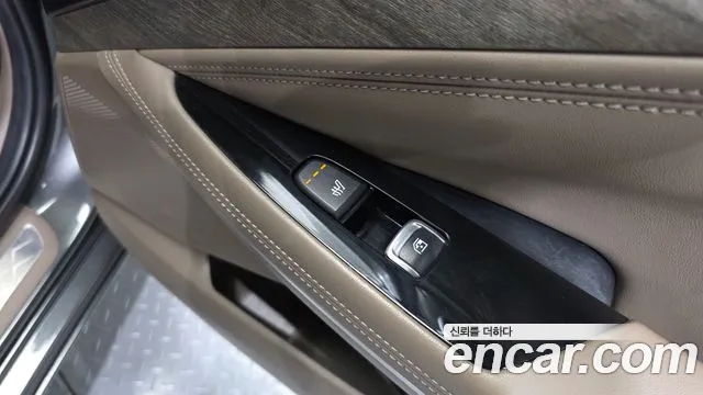 Kia K8 Hybrid — Фото автомобиля 27