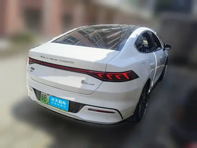 BYD Qin PLUS — Фото автомобиля 2