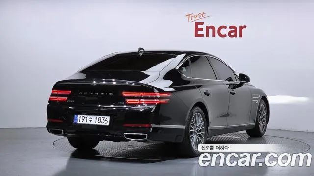 Genesis G80 Бензин 2.5 турбо AWD — Фото автомобиля 2