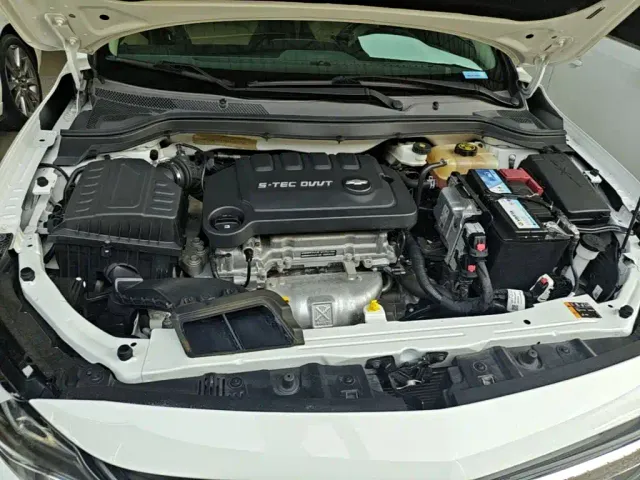 Chevrolet Monza — Фото автомобиля 19