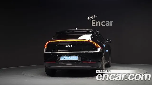 Kia EV6 — Фото автомобиля 4