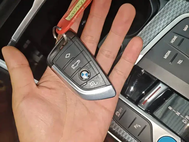 BMW i3 — Фото автомобиля 8
