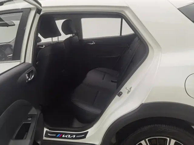 Kia KX1 — Фото автомобиля 15