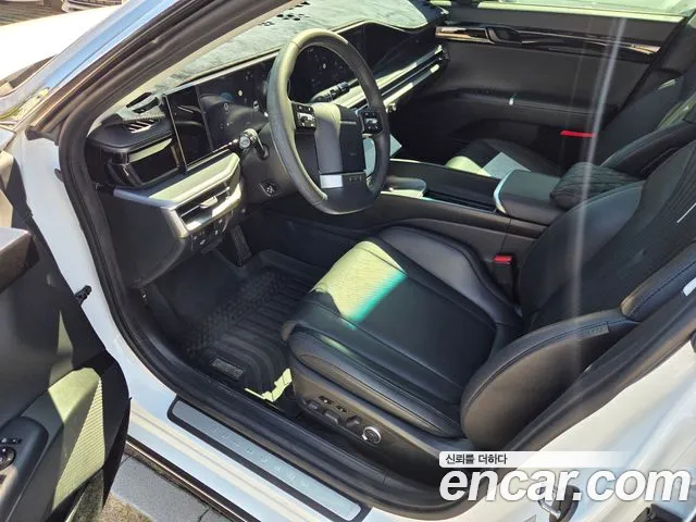 Hyundai Grandeur GN7 — Фото автомобиля 10