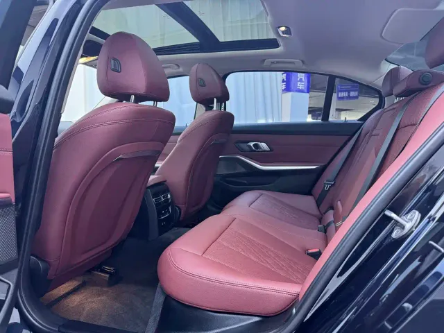 BMW 3 Series — Фото автомобиля 8