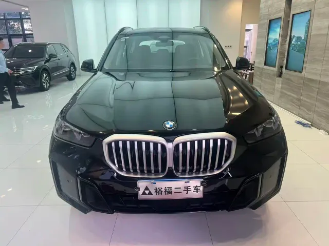 BMW X5 — Фото автомобиля 2
