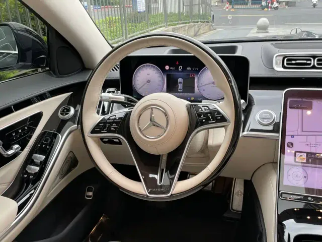Mercedes-Benz Maybach S-Class — Фото автомобиля 19