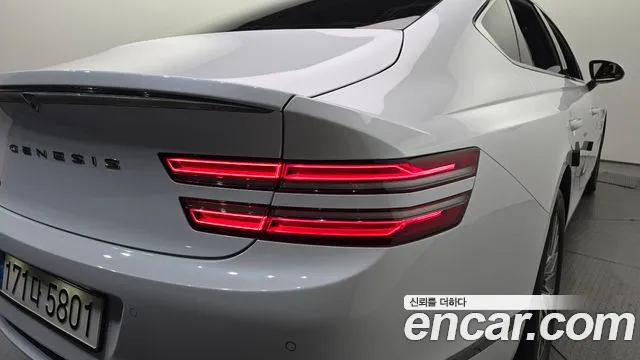 Genesis G80 Бензин 2.5 турбо 2WD — Фото автомобиля 23
