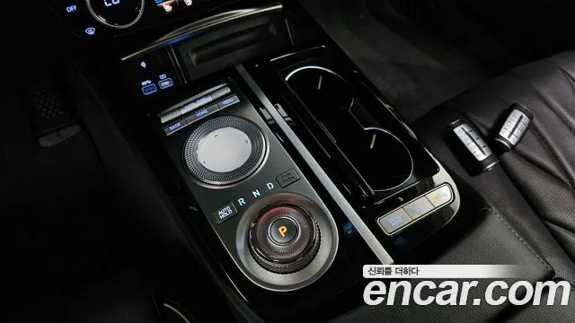 Genesis G80 RG3 — Фото автомобиля 9