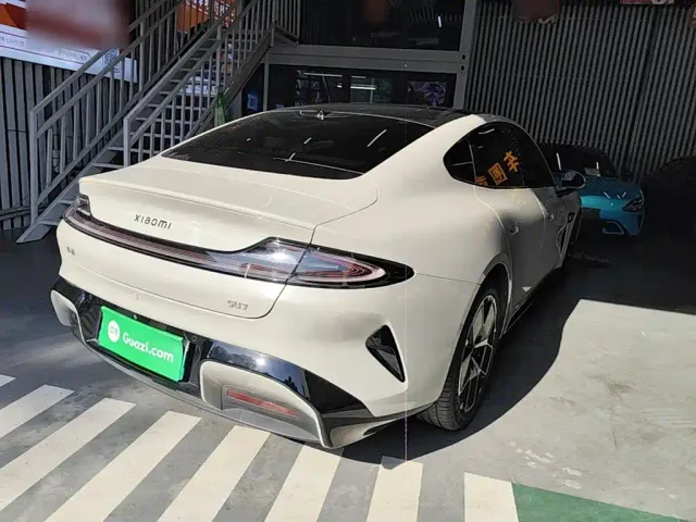 Xiaomi SU7 — Фото автомобиля 6
