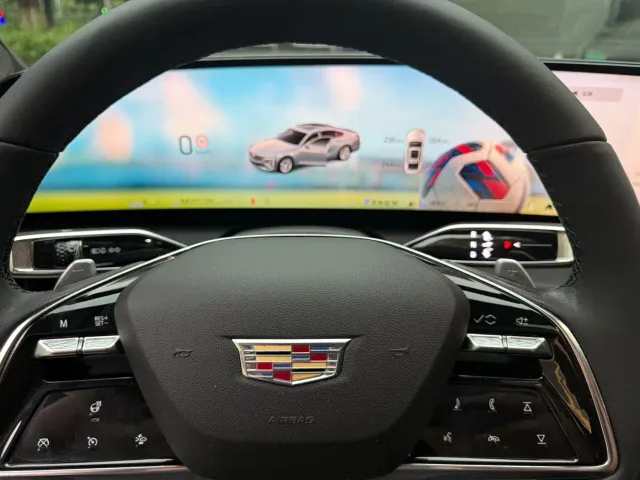 Cadillac CT6 — Фото автомобиля 16