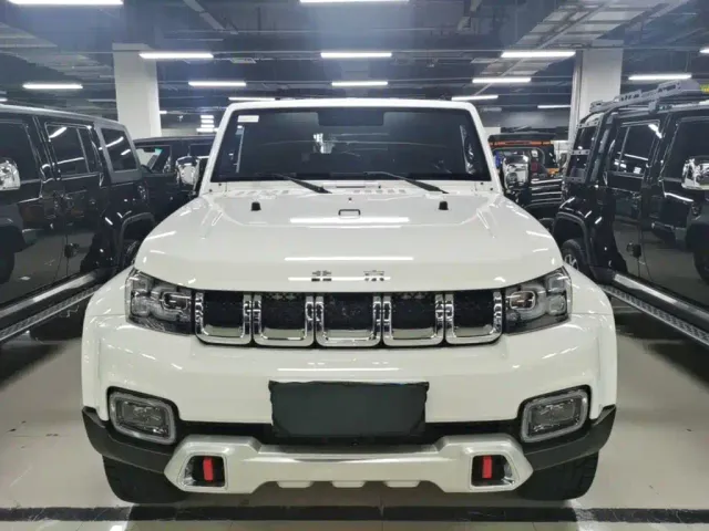 BAIC BJ40 — Фото автомобиля 2