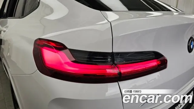 BMW X4 xDrive20i M Sport — Фото автомобиля 21