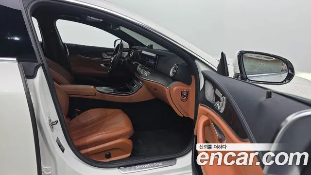 Mercedes-Benz CLS-Class C257 — Фото автомобиля 16