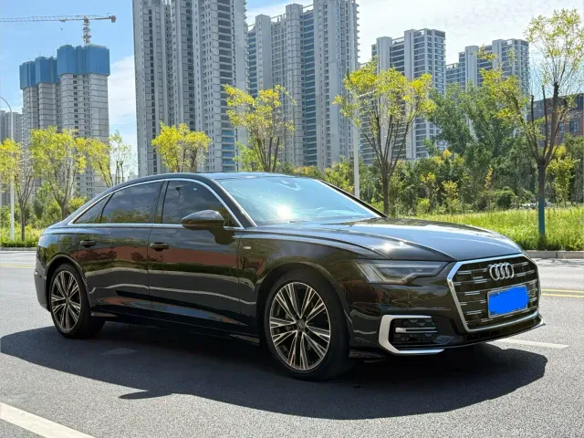 Audi A6L — Фото автомобиля 3