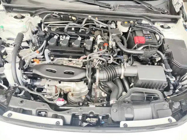 Honda Civic — Фото автомобиля 3