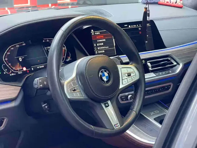 BMW X5 — Фото автомобиля 8