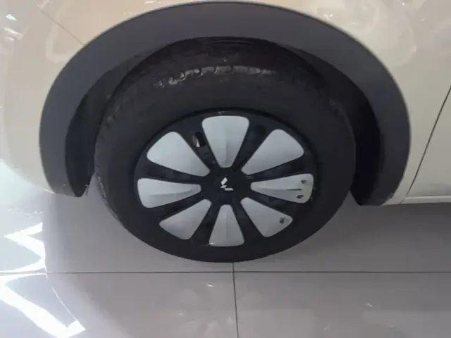 Wuling Bingo — Фото автомобиля 22
