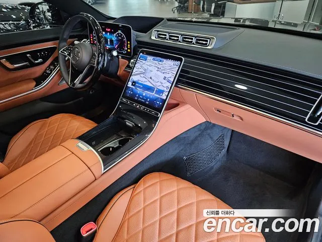 Mercedes-Benz S-Class — Фото автомобиля 12