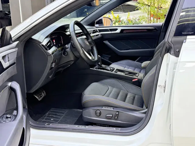 Volkswagen CC — Фото автомобиля 4