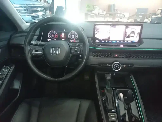 Honda Accord — Фото автомобиля 10