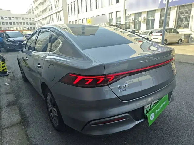 BYD Qin PLUS — Фото автомобиля 4