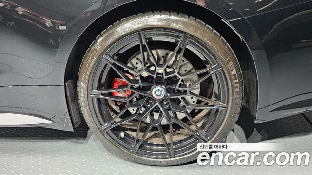 BMW M4 — Фото автомобиля 19