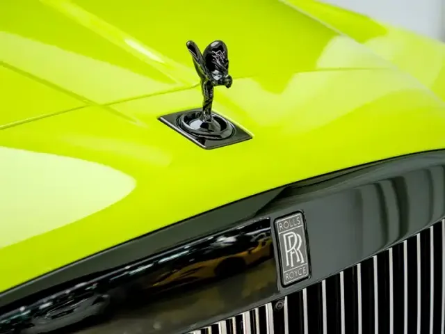 Rolls-Royce Cullinan — Фото автомобиля 23