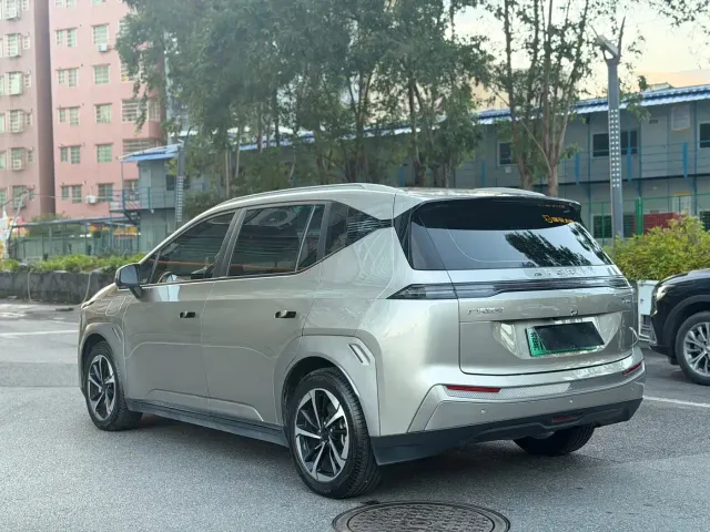 GAC Aion Y — Фото автомобиля 6