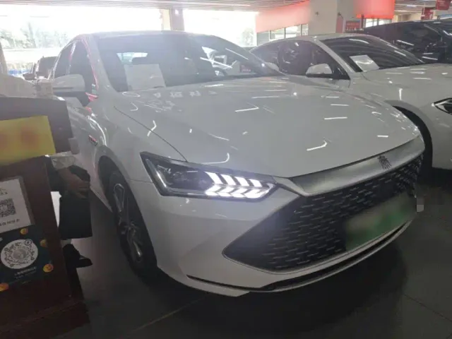 BYD Qin PLUS — Фото автомобиля 3