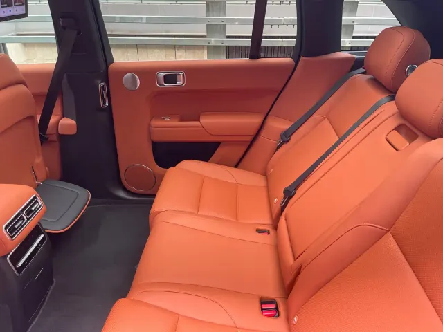 Li Auto L7 — Фото автомобиля 22