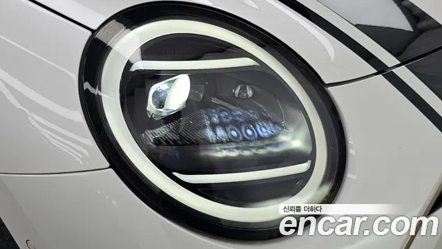Mini Cooper — Фото автомобиля 21