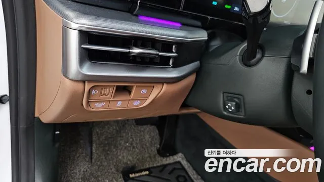 Hyundai Grandeur GN7 — Фото автомобиля 28