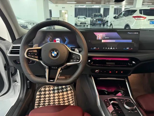 BMW 3 Series — Фото автомобиля 7
