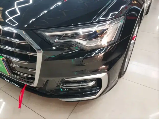 Audi A6L — Фото автомобиля 23