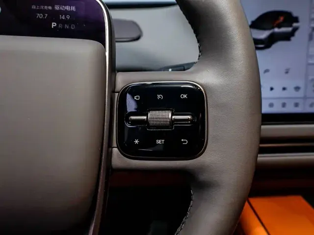 Li Auto i6 — Фото автомобиля 16
