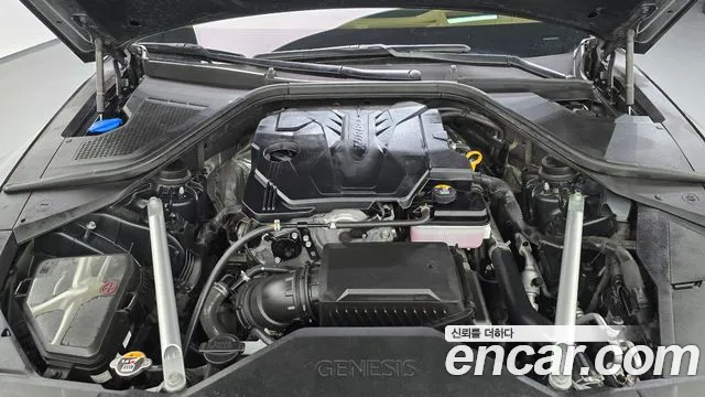 Genesis G80 Бензин 2.5 турбо 2WD — Фото автомобиля 6