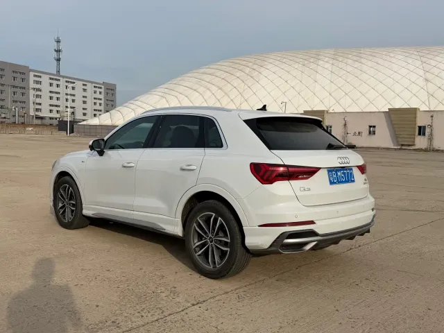Audi Q3 — Фото автомобиля 5