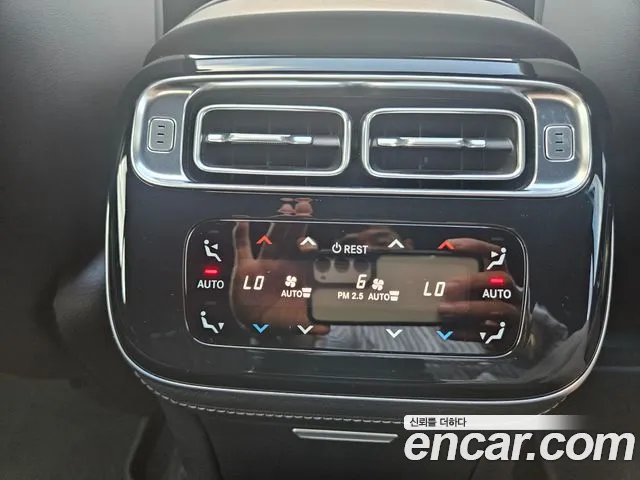 Mercedes-Benz S-Class — Фото автомобиля 16
