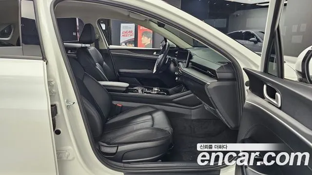 Kia K5 Новый K5 3 поколение 2.0 LPi(Для проката) — Фото автомобиля 12