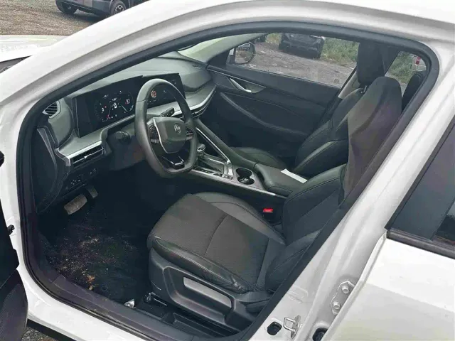 Changan CS35 Plus — Фото автомобиля 5